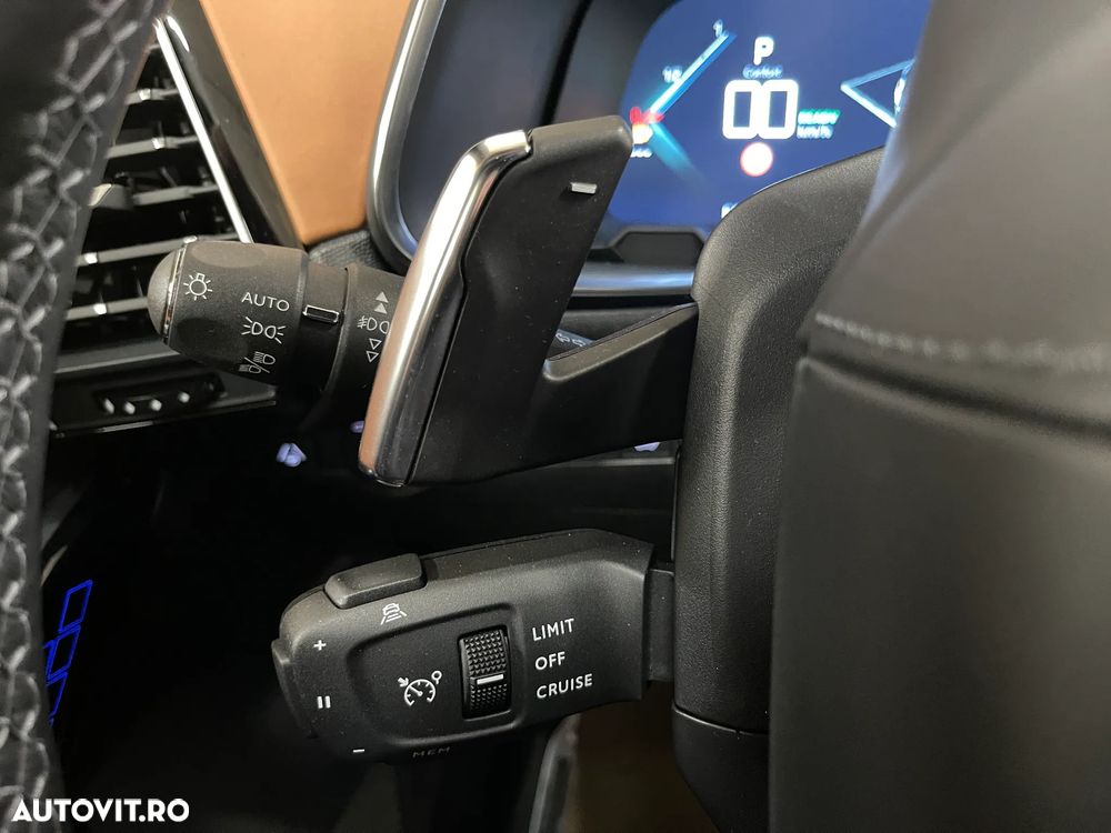 DS Automobiles DS 7 Crossback 1.6 PHeV AWD 300 EAT8 OPERA - 35