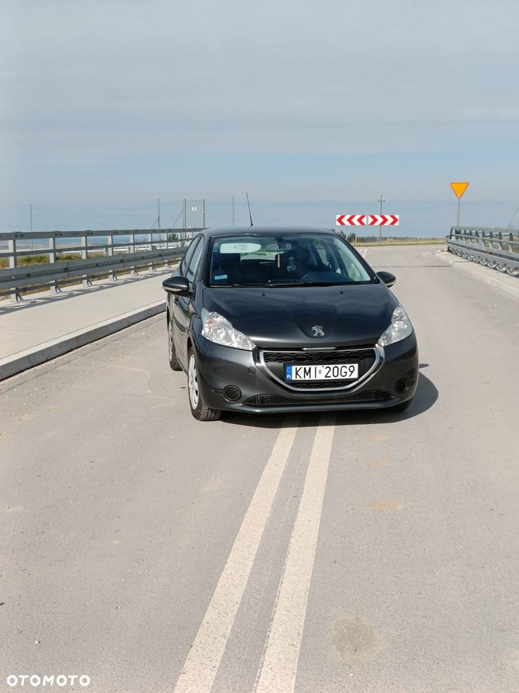 Peugeot 208 1.6 e-HDi Active STT - 11