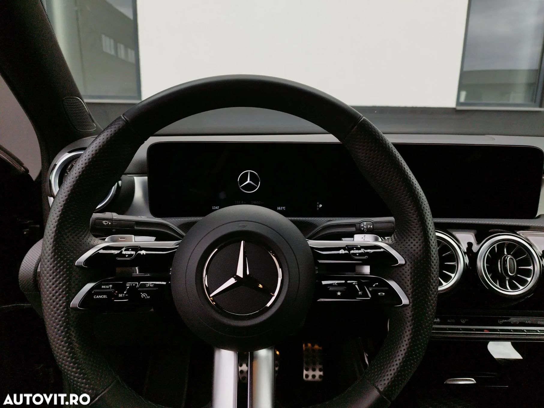 Mercedes-Benz A - 32