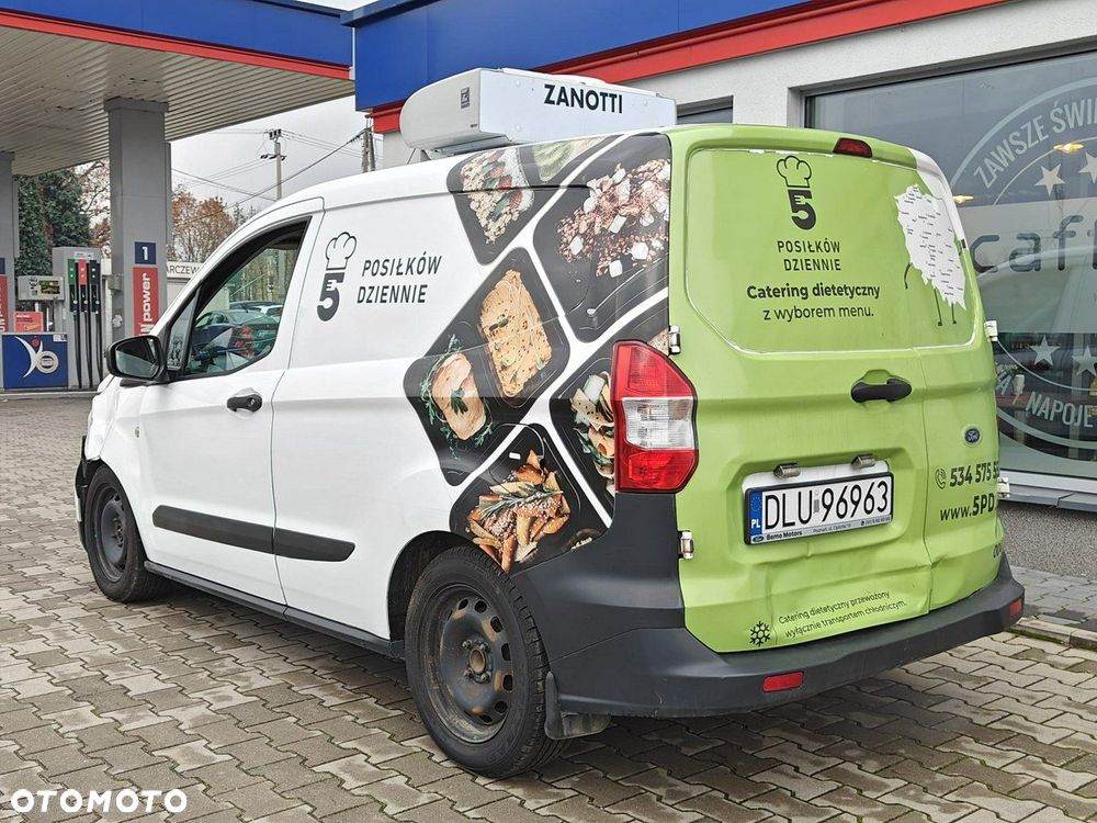 Ford Transit Courier - 5