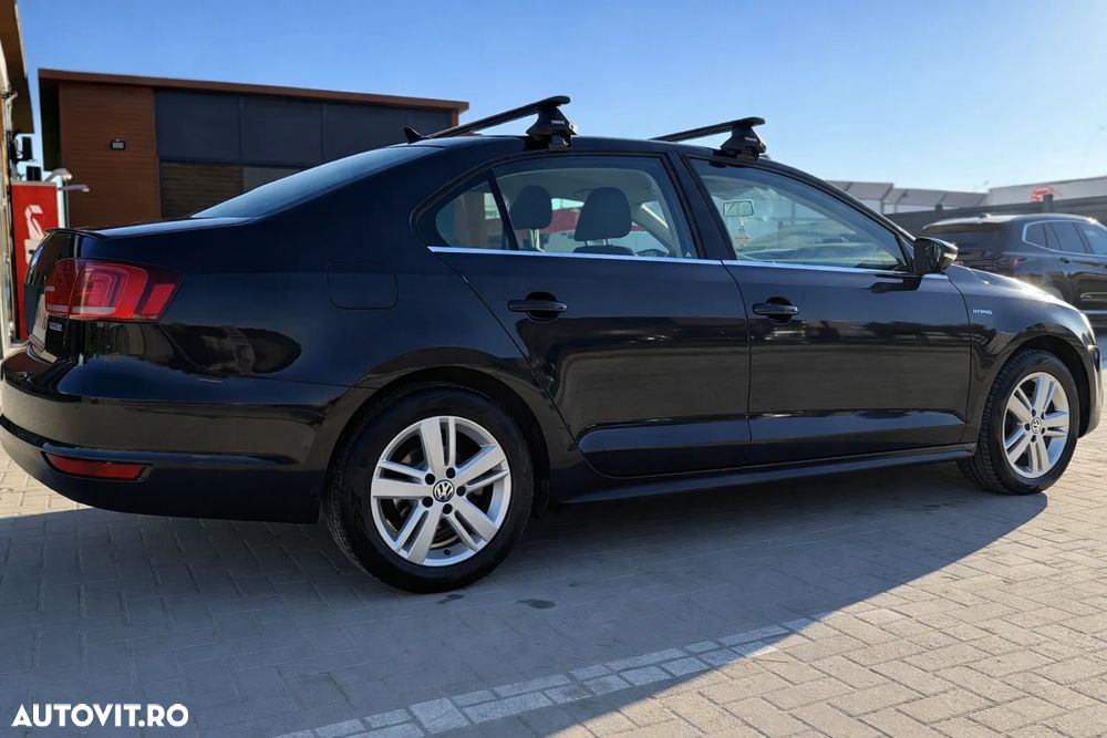 Volkswagen Jetta 1.4 DSG - 4