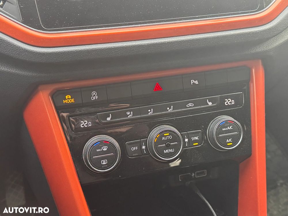 Volkswagen T-Roc - 7