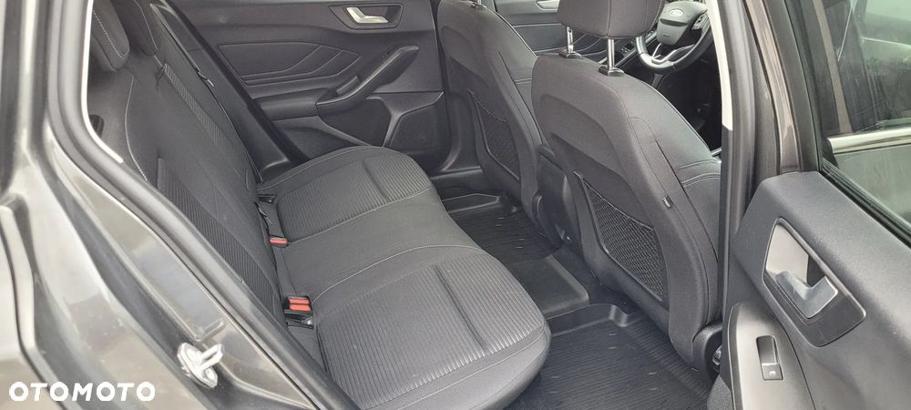 Ford Focus 1.0 EcoBoost Titanium ASS PowerShift - 19