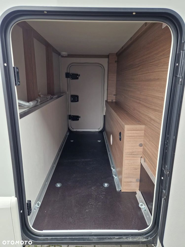 KNAUS TOURER VAN 500 MQ SMC EDITION 20 JAHRE 2 ŁÓŻKA FV23% HAK - 22