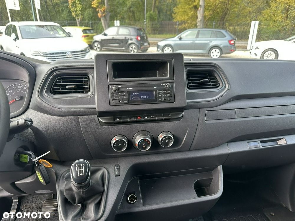 Renault Master - 16