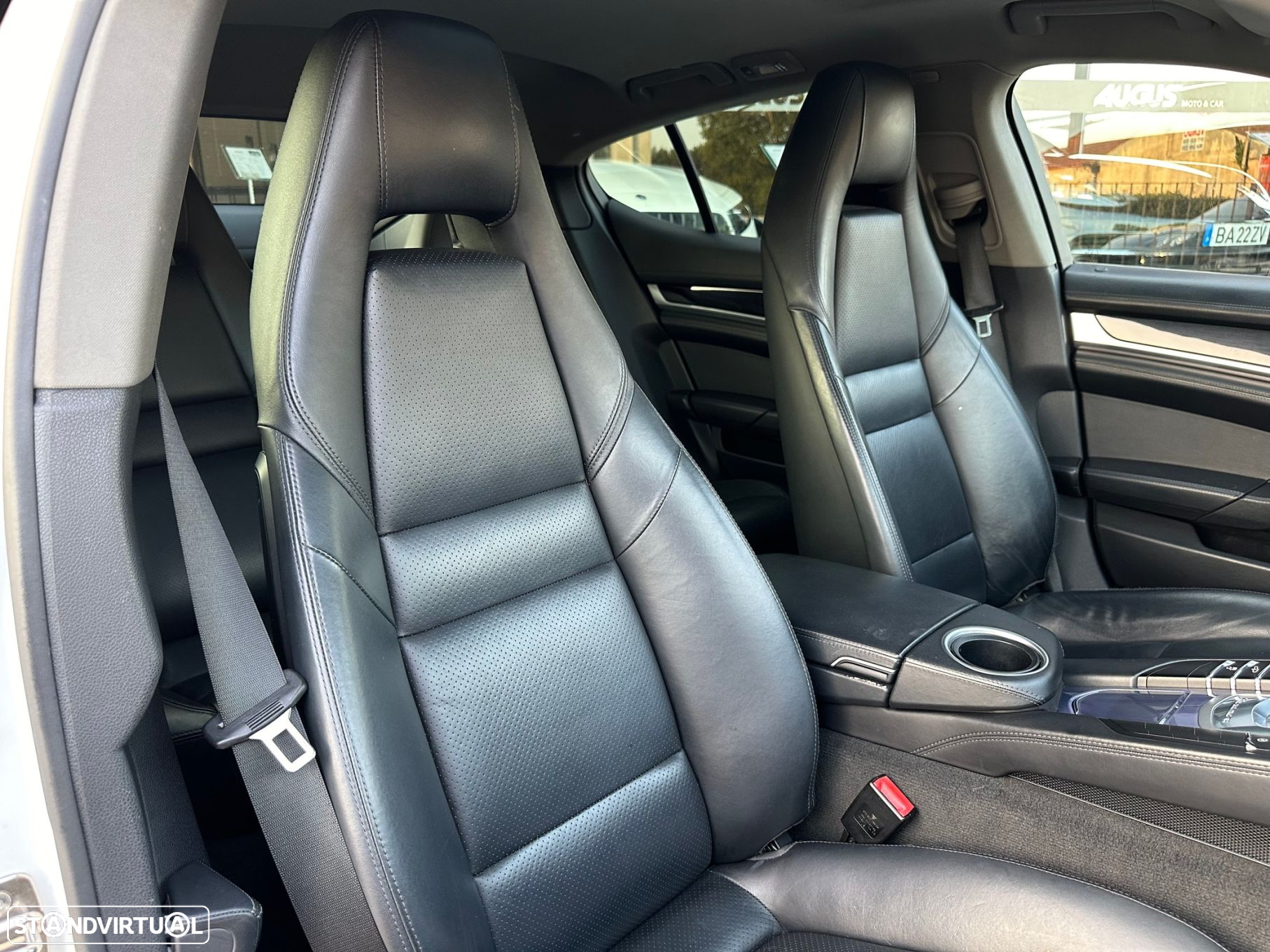 Porsche Panamera Standard - 16