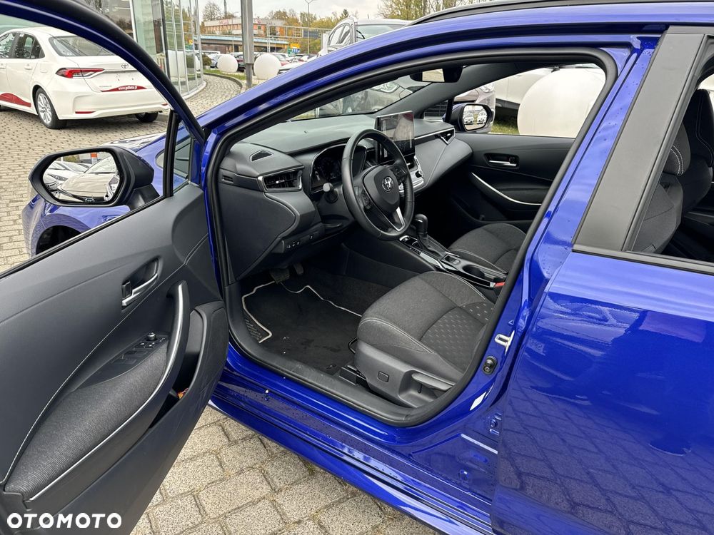 Toyota Corolla - 26