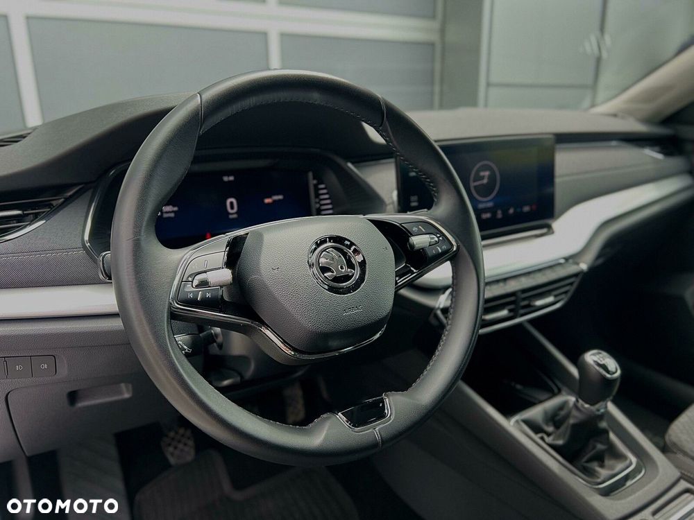 Skoda Octavia 1.5 TSI ACT Style - 11