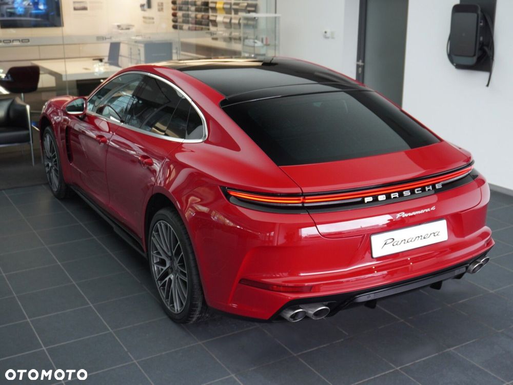 Porsche Panamera 4 - 18