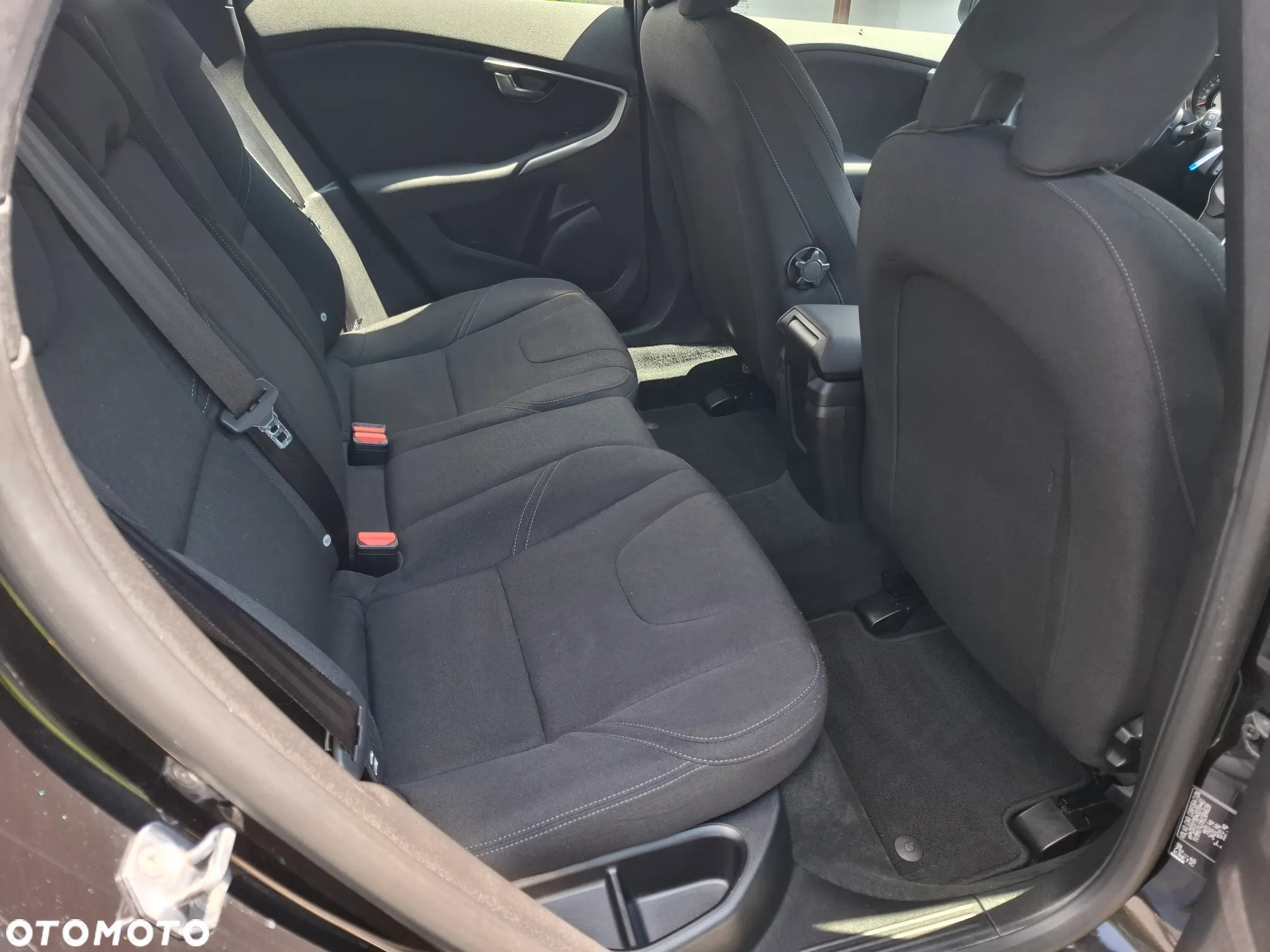 Volvo V40 D2 Drive-E Kinetic - 14