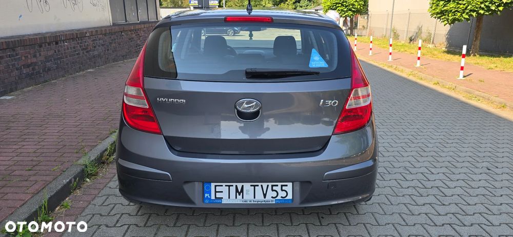 Hyundai i30 1.4 Comfort - 4