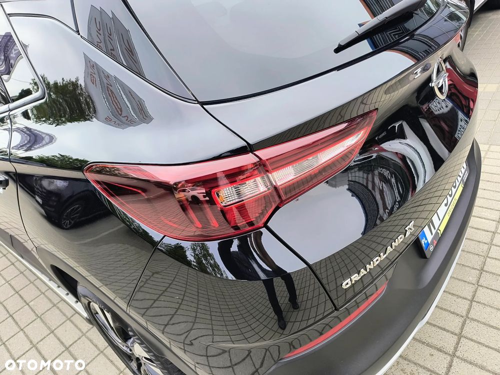 Opel Grandland X 1.6 T Ultimate S&S - 12