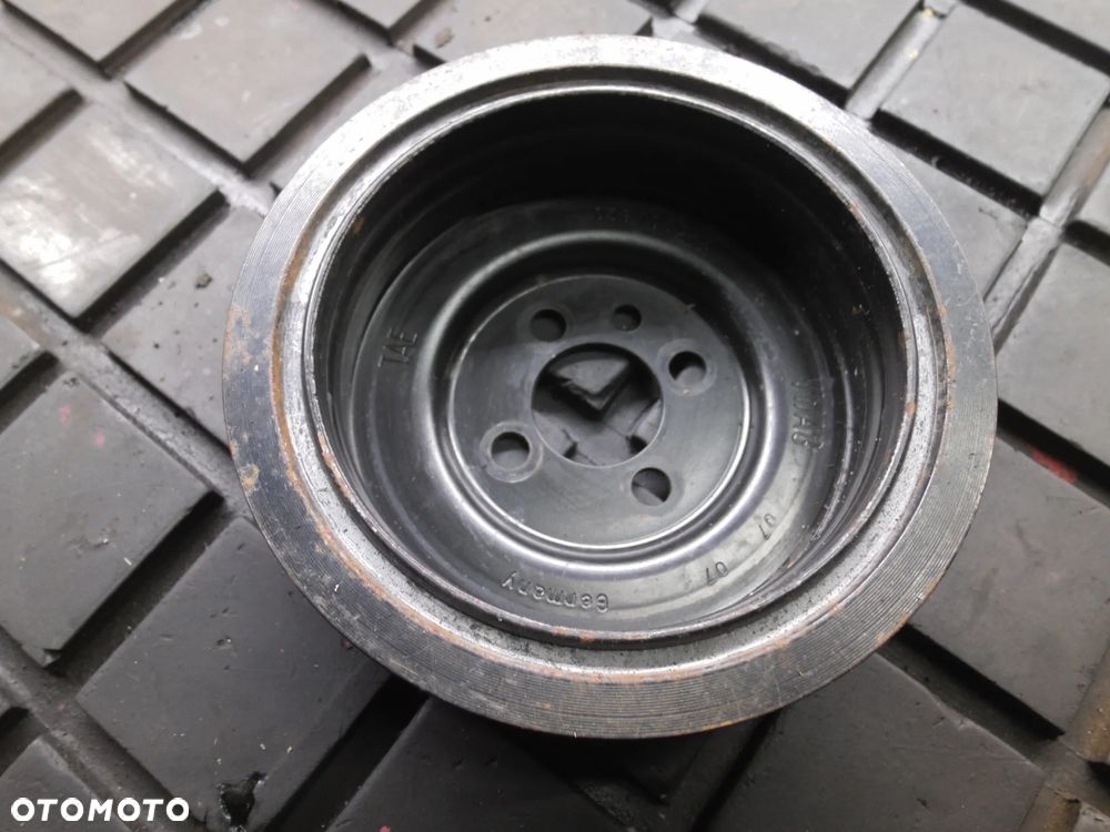 AUDI A3 8P GOLF V SEAT LEON II 2.0 TDI BMN BKD KOŁO PASOWE KOŁO ROZRZĄDU 03G105243 - 1