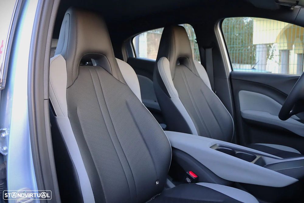 BYD Dolphin Surf 43.2 kWh Boost - 30