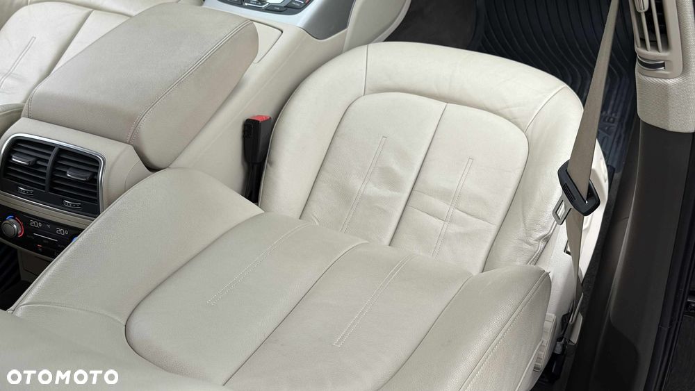 Audi A6 Avant 2.0 TDI ultra S tronic - 10