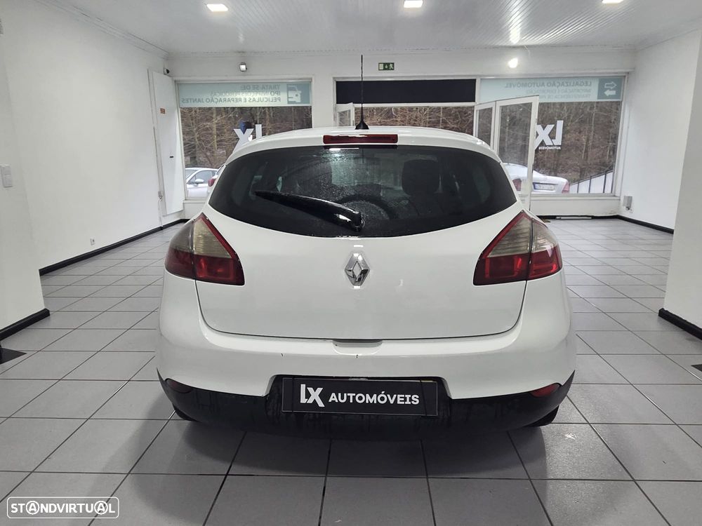 Renault Mégane 1.5 dCi Dynamique - 5