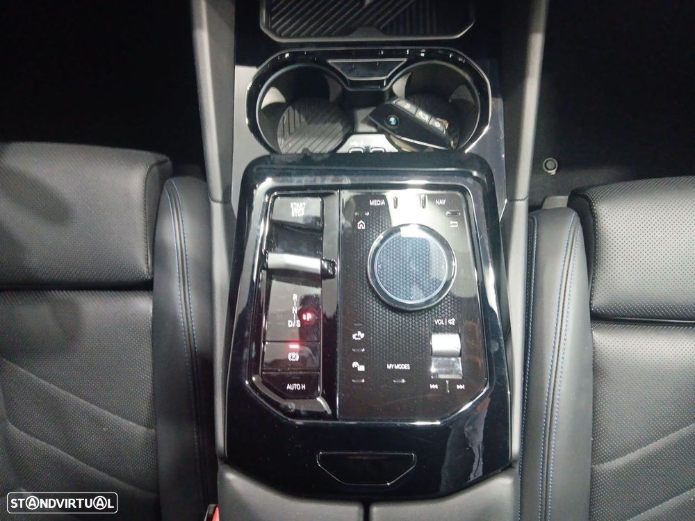 BMW 530 e Pack Desportivo M - 14