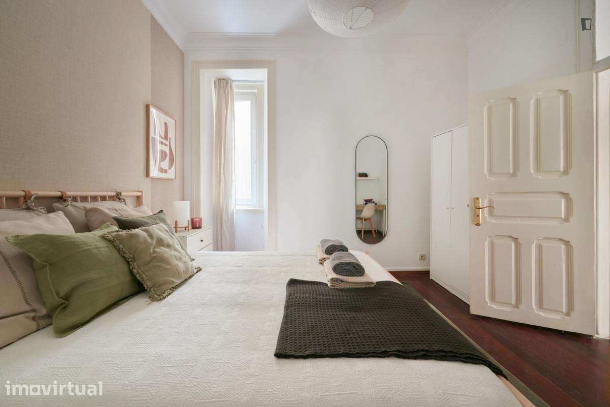 Quarto - localizado em Marquês de Pombal Lisbon - Grande imagem: 4/60