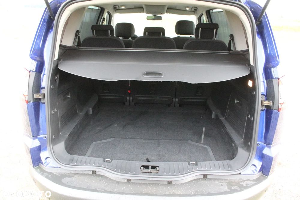 Ford S-Max 2.0 TDCi DPF Titanium - 17