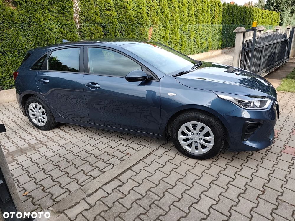 Kia Ceed - 8