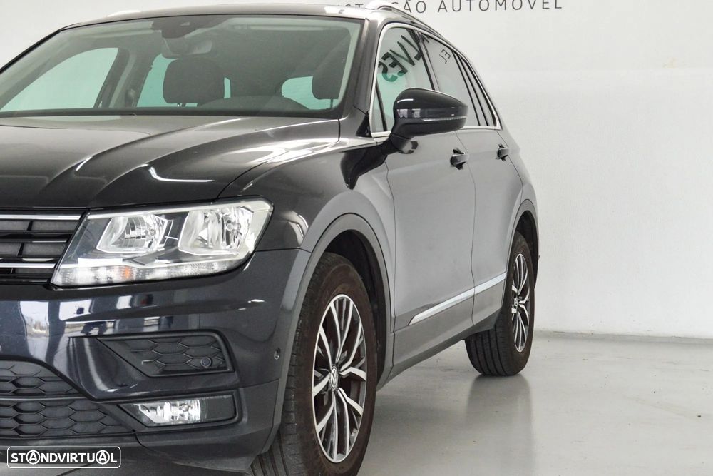 VW Tiguan 1.6 TDI Confortline - 23