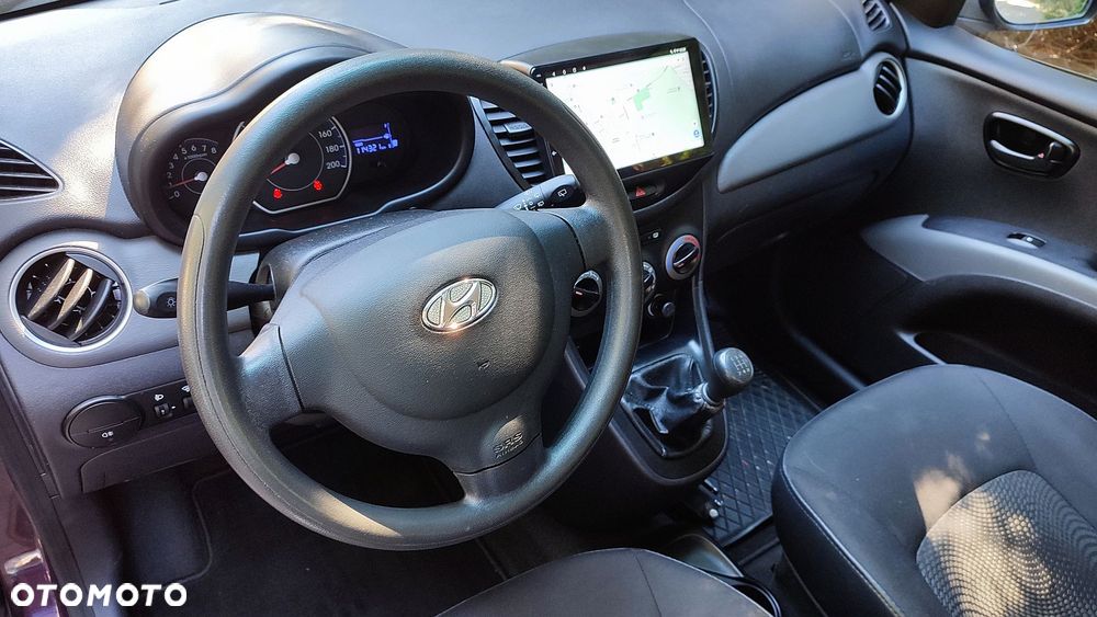 Hyundai i10 1.1 UEFA EURO 2012 Edition - 24