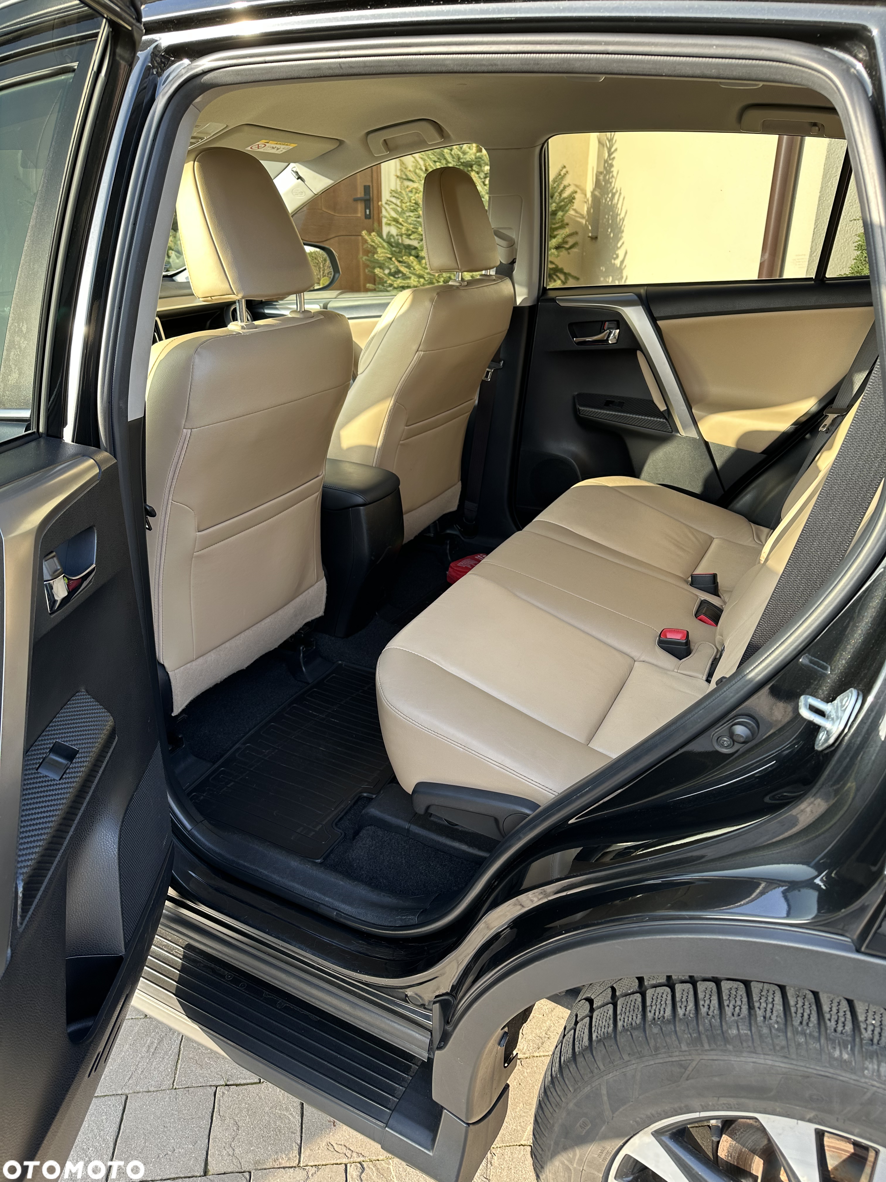Toyota RAV4 2.0 Prestige MS EU6 - 10