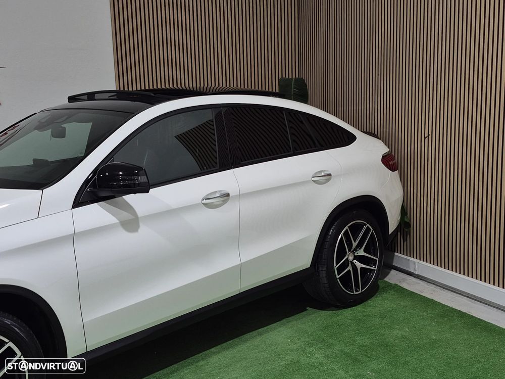 Mercedes-Benz GLE 350 d 4Matic 9G-TRONIC AMG Line - 2