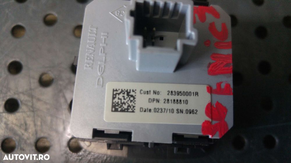 Buton comenzi navigatie renault scenic 3 jz0 1 283950001r - 2