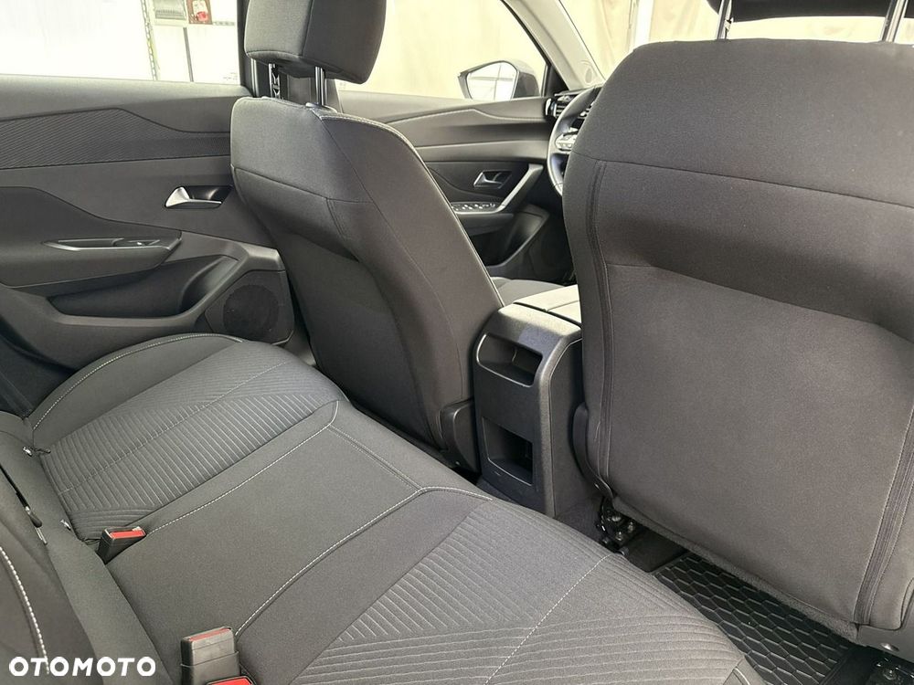 Peugeot 308 - 24