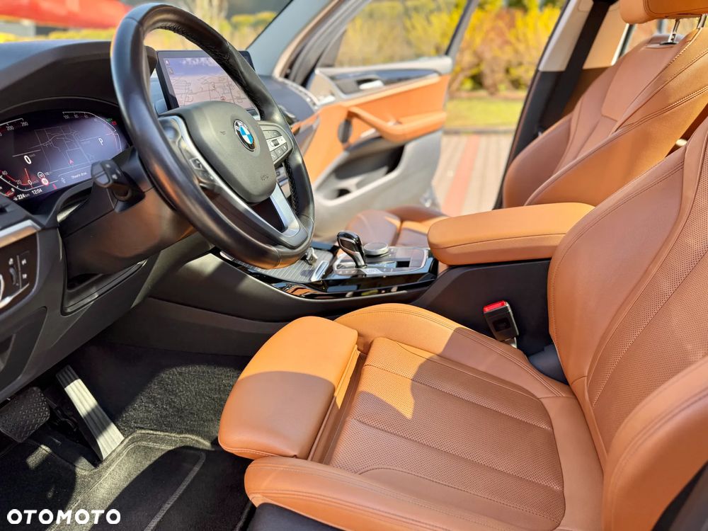 BMW X3 xDrive20d xLine - 17