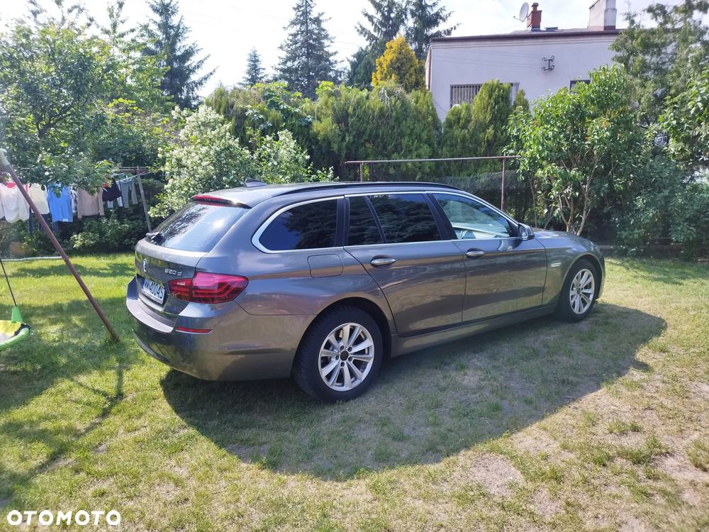 BMW Seria 5 520d - 2