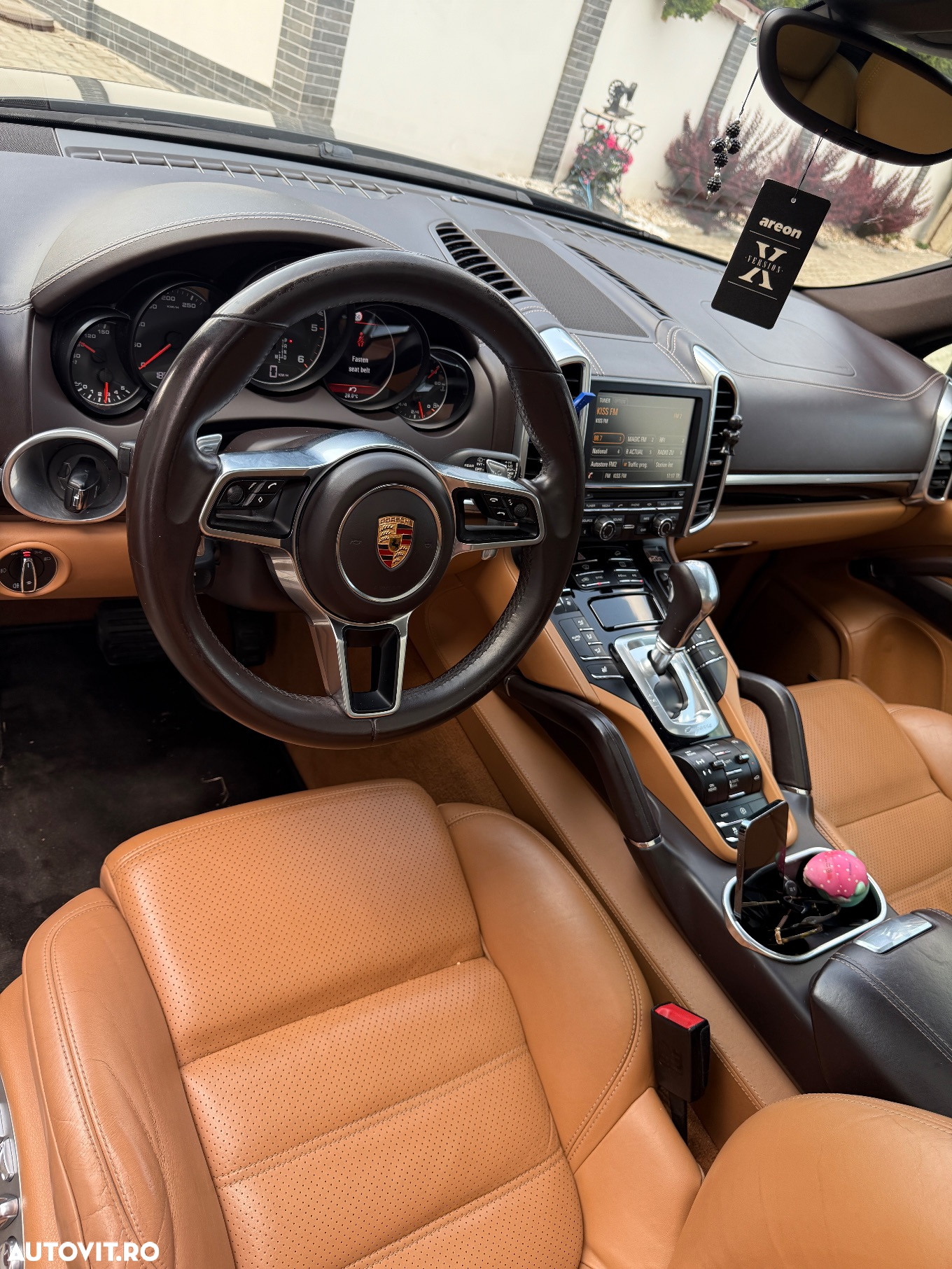 Porsche Cayenne 3.0 L - 5