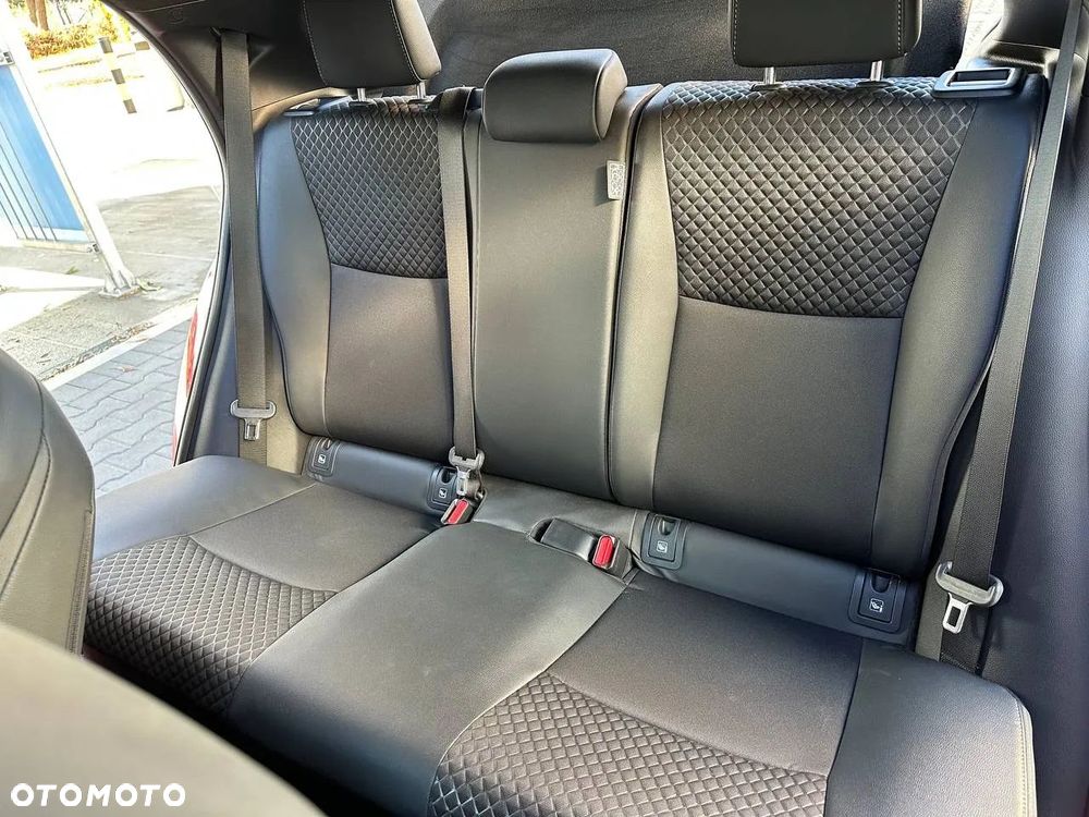 Toyota Yaris Hybrid 1.5 Style - 10