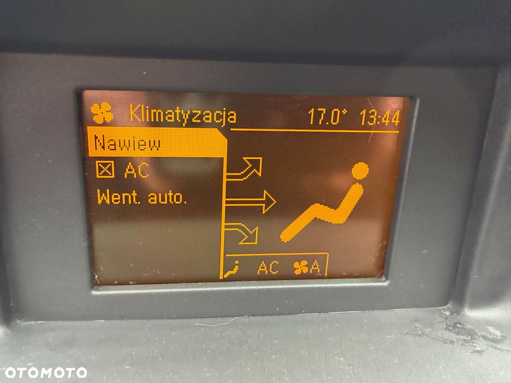 Opel Corsa 1.4 16V Enjoy - 6