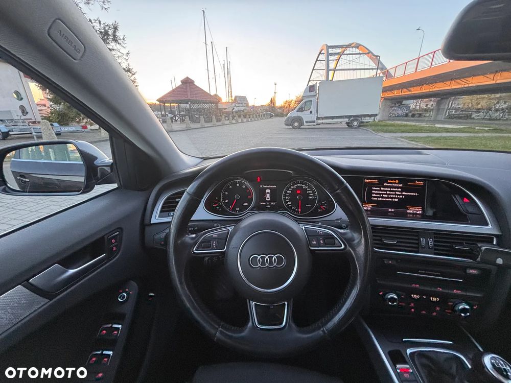 Audi A4 Limousine 1.8 TFSI Ambiente - 13