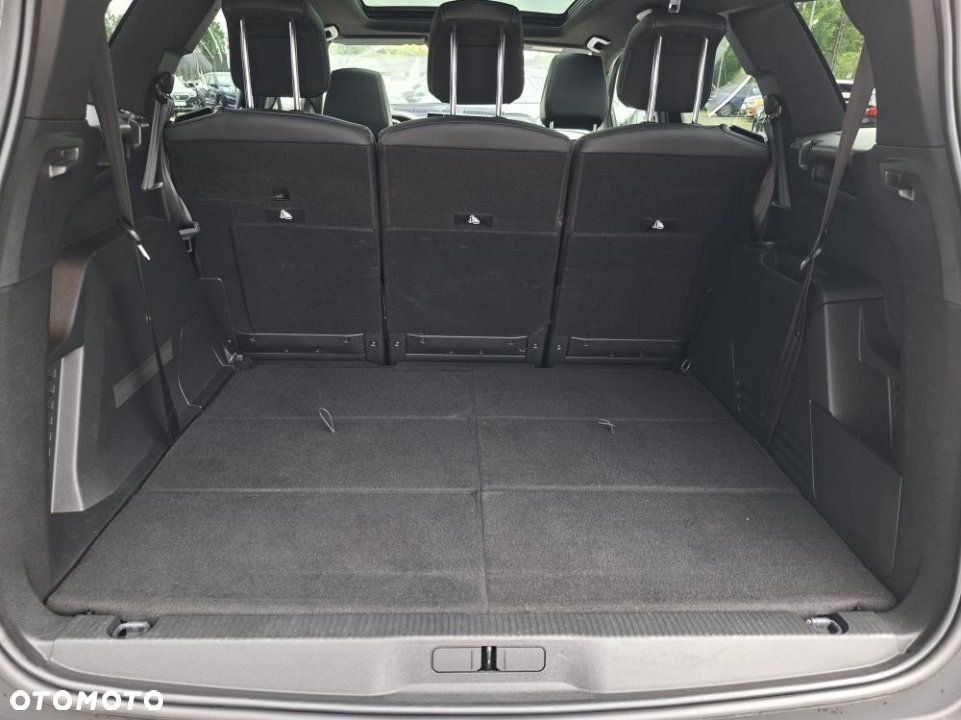 Peugeot 5008 - 24