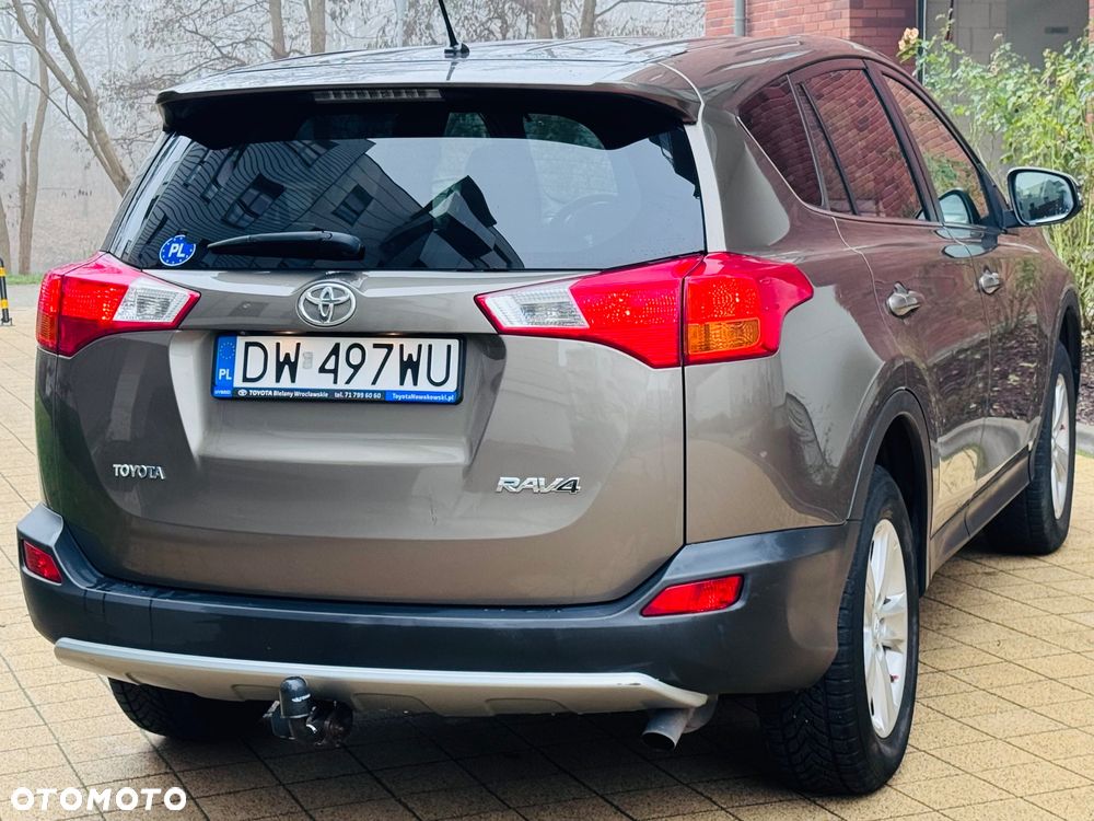 Toyota RAV4 2.0 D-4D Premium 4x2 - 12