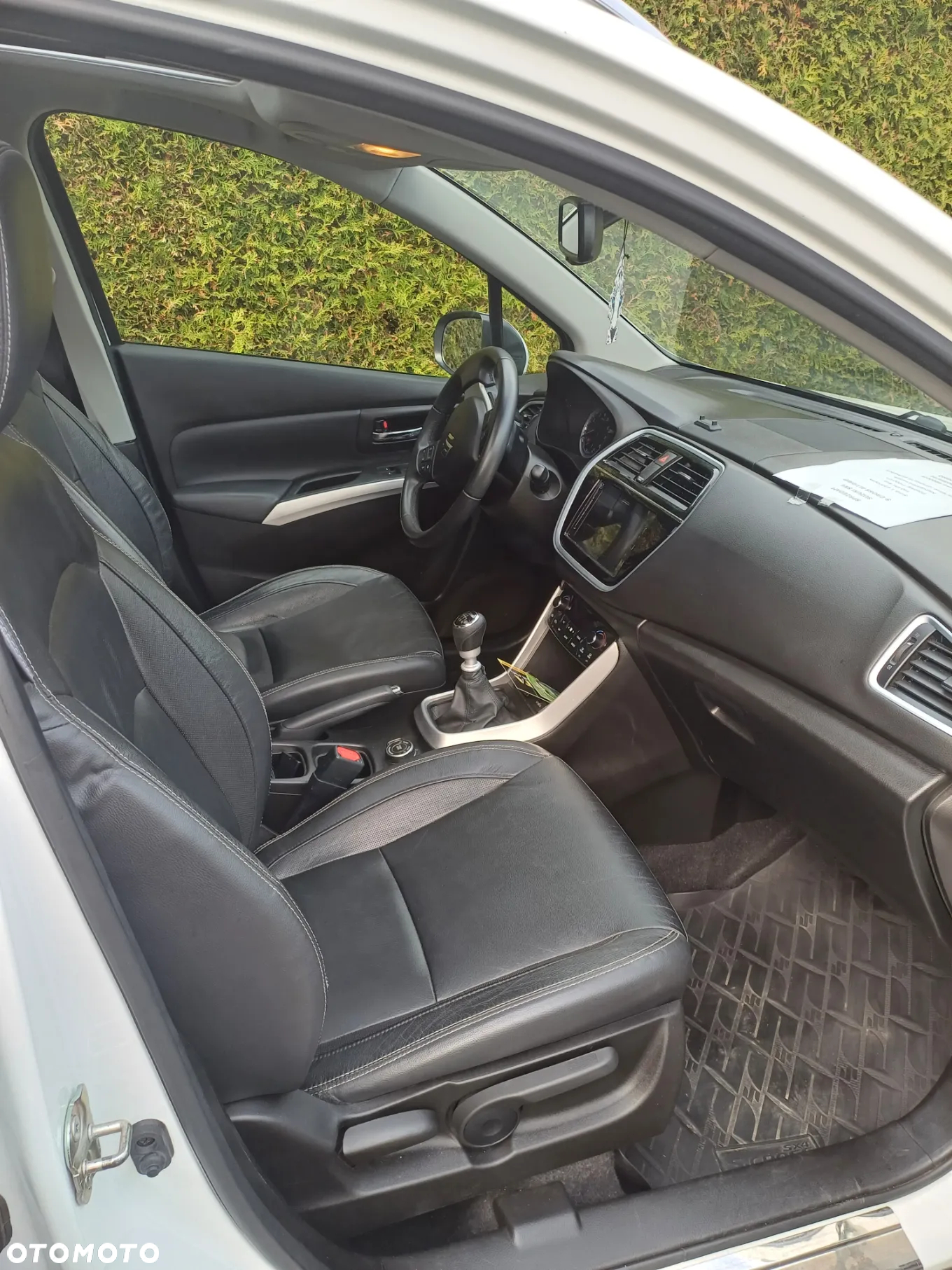 Suzuki SX4 S-Cross 1.4 T Premium 4WD - 5
