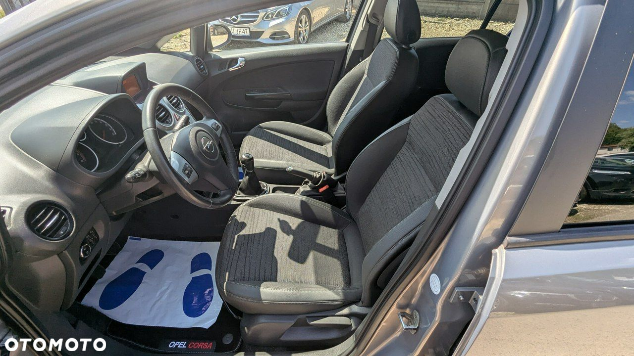 Opel Corsa - 12
