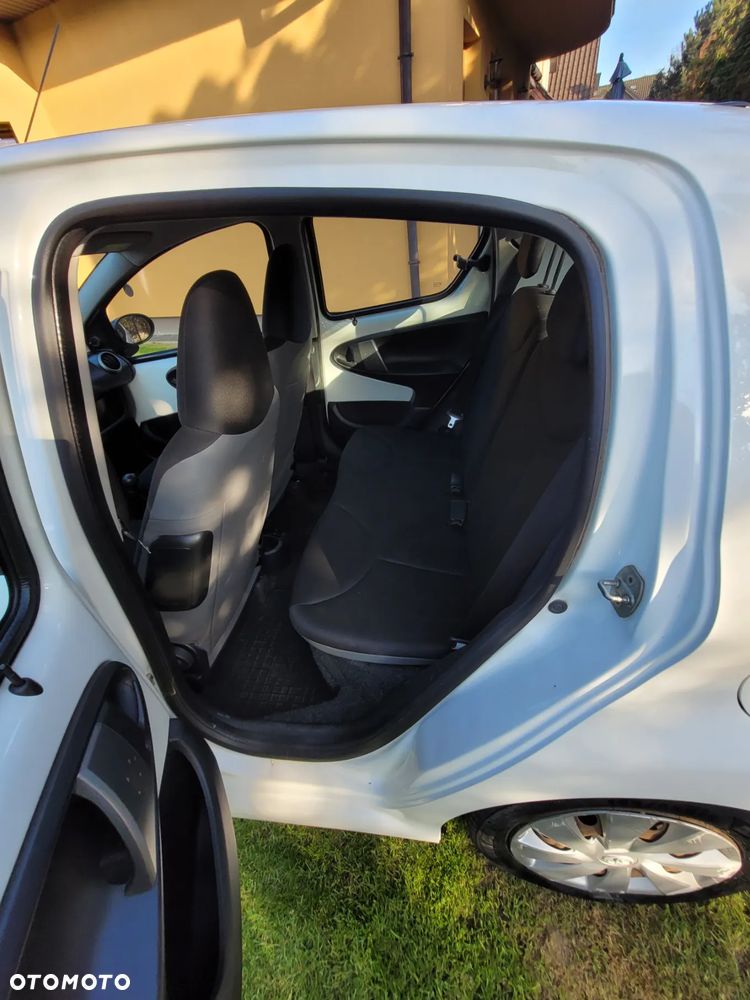 Toyota Aygo 1.0 VVT-i Sprint EU6 - 8