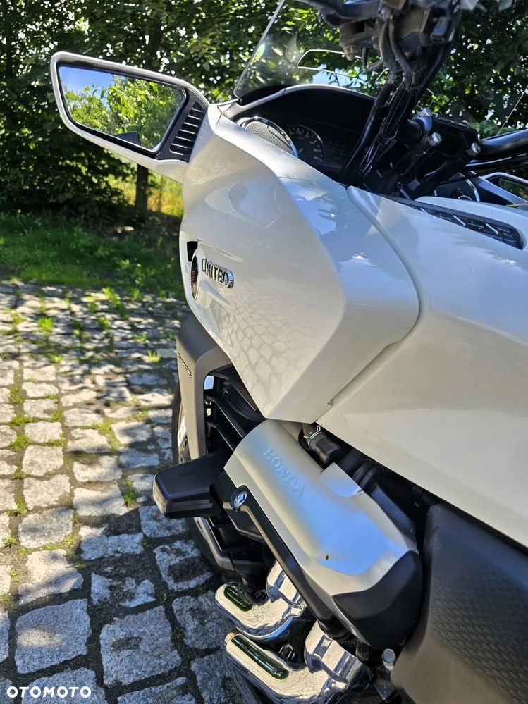 Honda CTX - 18