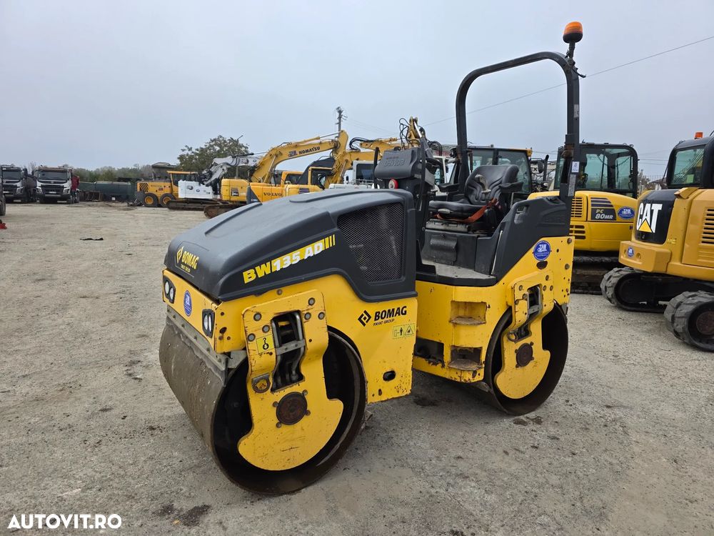 Bomag BW 135 AD-5 cilindru compactor asfalt / terasament