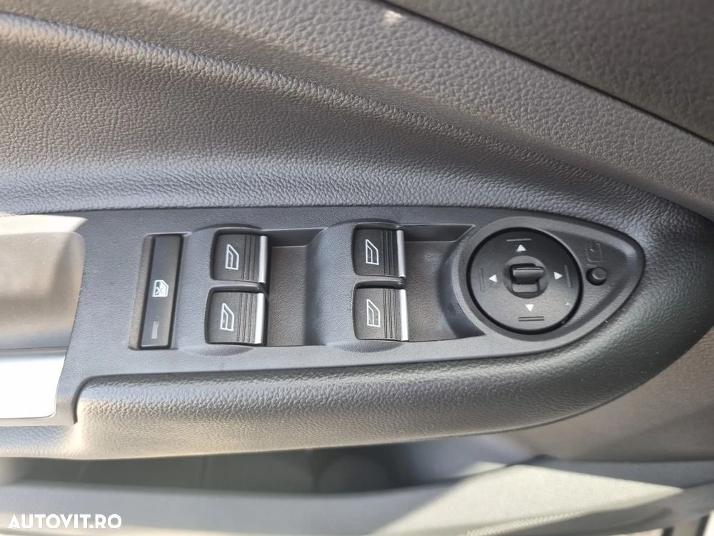 Ford Kuga 1.5 EcoBoost 2WD Titanium - 21