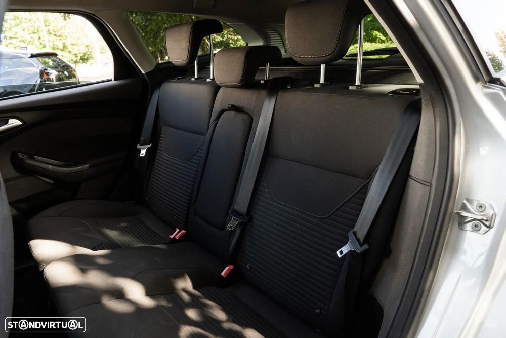 Ford Focus SW - 10
