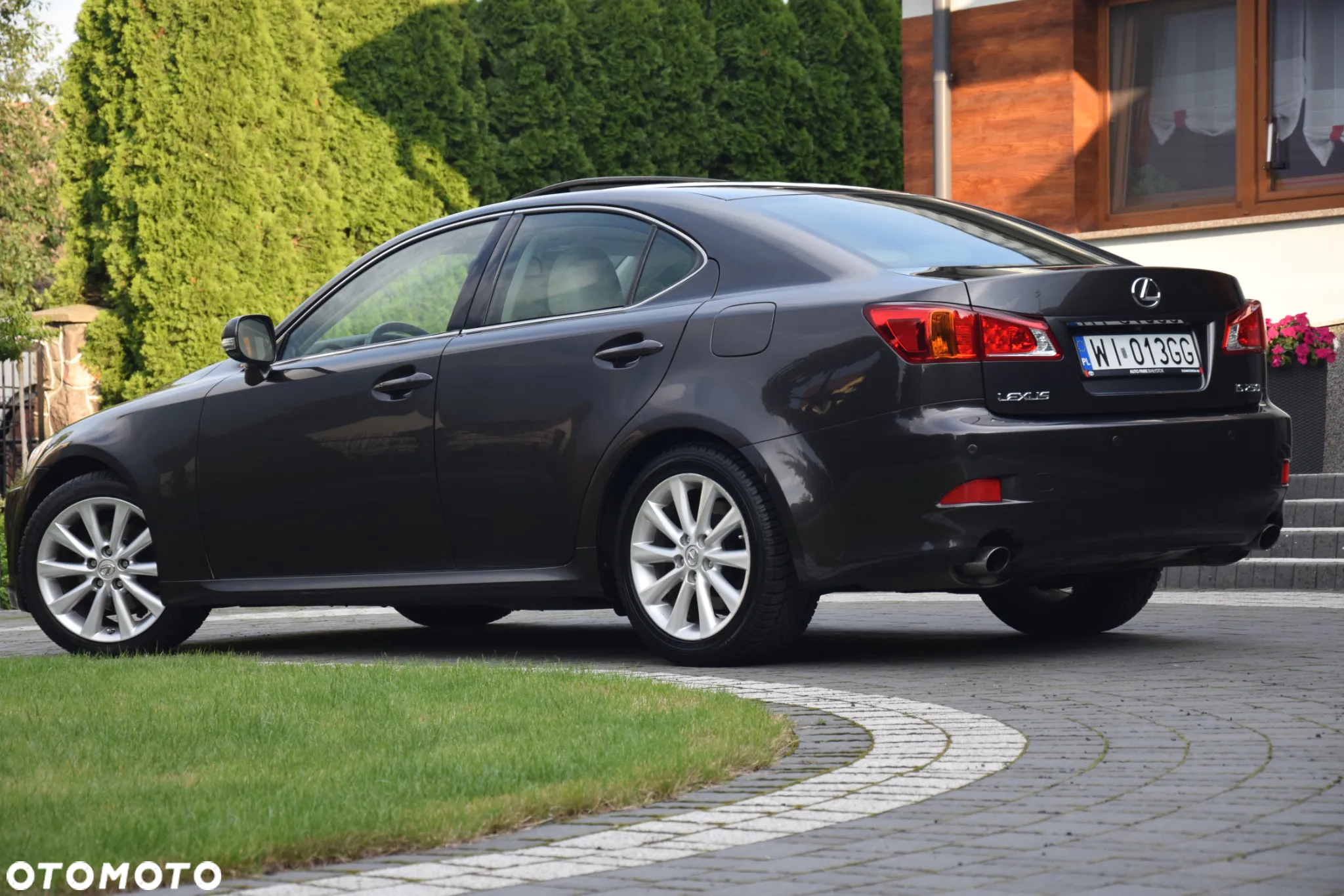 Lexus IS 250 Prestige - 30