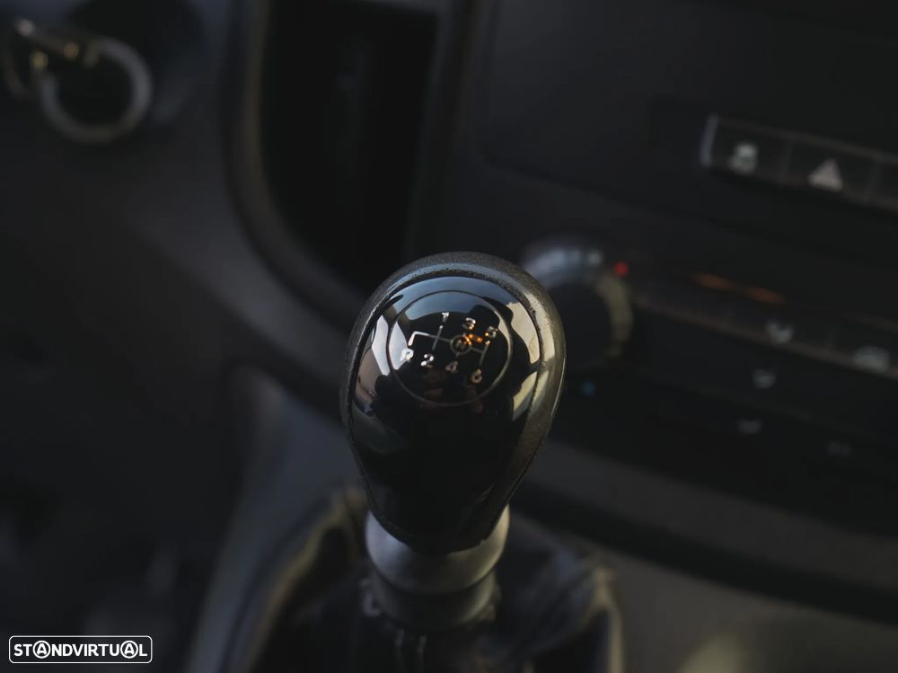 Mercedes-Benz VITO 114 CDI - 23