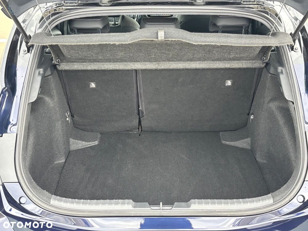 Toyota Corolla 1.8 Hybrid Executive - 9