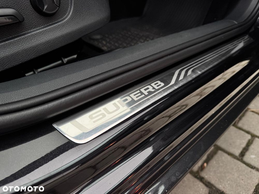 Skoda Superb 1.8 TSI Style DSG - 27