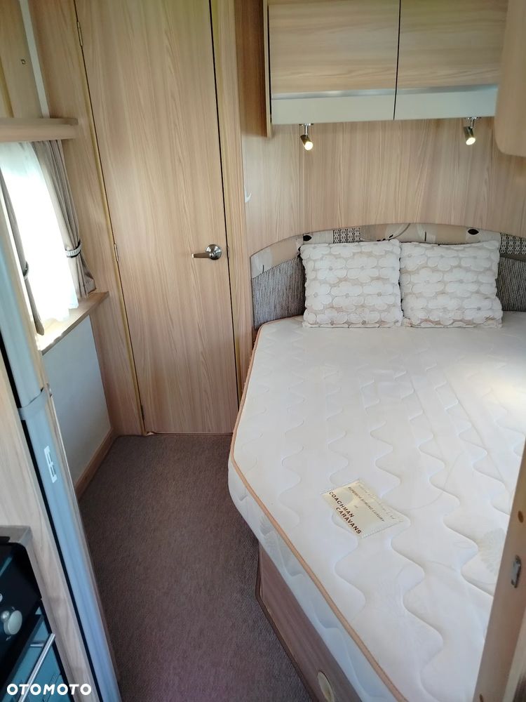 Coachman - 15